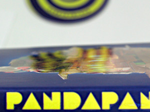 spot uv ink printing close up dvd packaging